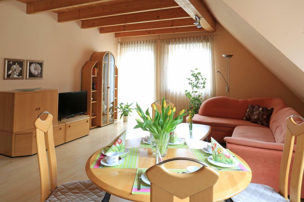 Weinstube Schwalbennest Otel Karlstadt Dış mekan fotoğraf