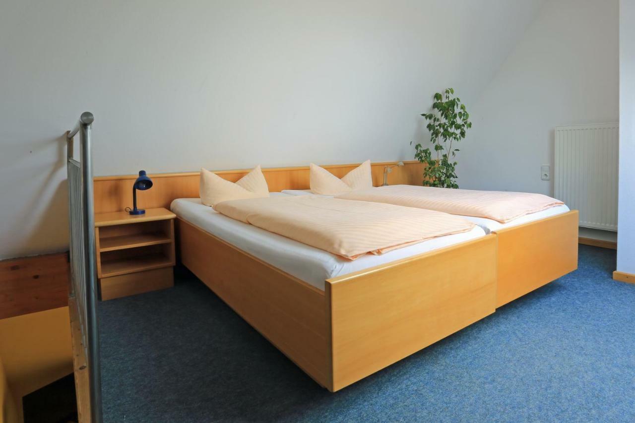 Weinstube Schwalbennest Otel Karlstadt Dış mekan fotoğraf